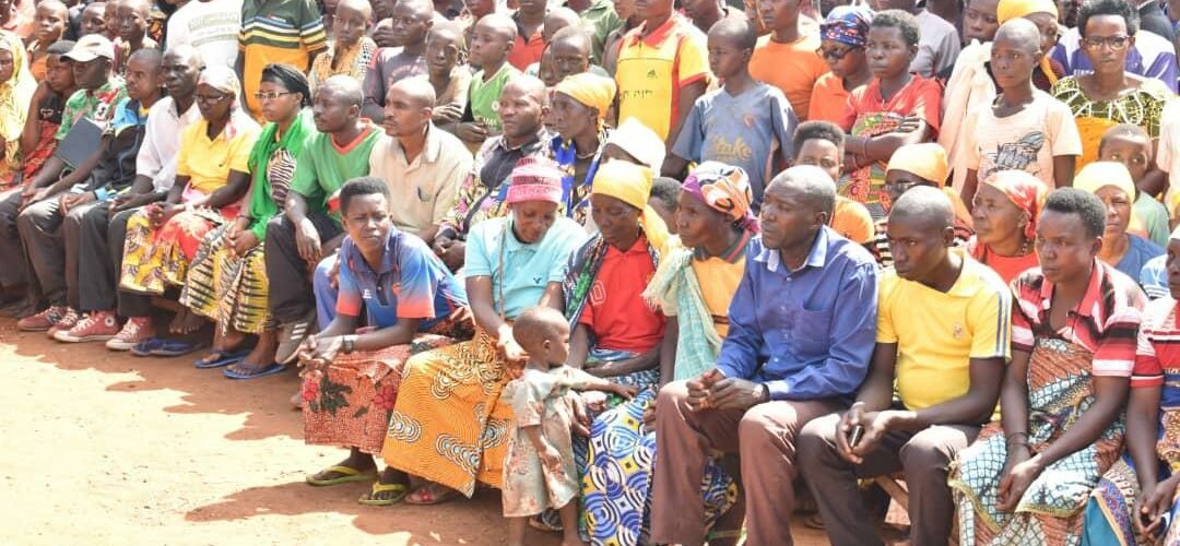 Burundi : Échange constructif entre le gouverneur de Kirundo et les habitants de Kiyonza