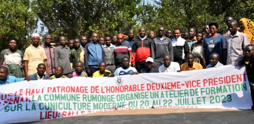L’élevage de lapins populaire au Burundi, atelier à Rumonge