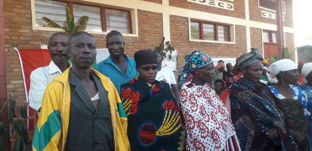 Burundi : Le CNDD-FDD Makamba renforcé par 72 ex-CNL et CODEBU