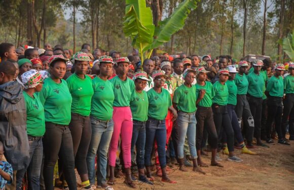 Burundi : La Tournée Visionnaire du S.G. du CNDD-FDD Éclaire les Zones de Ngozi