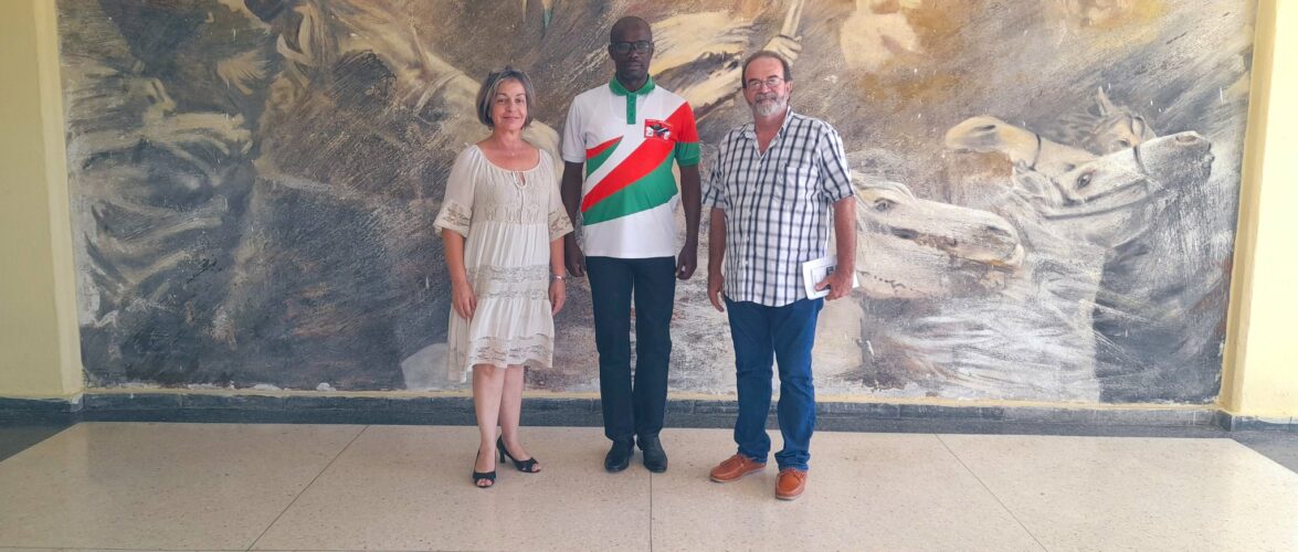 Burundi : Ndikuriyo Réverien visite l’Université Nico Lopez à La Havane, Cuba