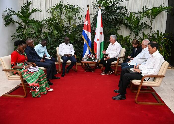 Burundi : Ndikuriyo, CNDD-FDD, Rencontre Miguel Díaz-Canel Bermúdez, PCC, Président de Cuba