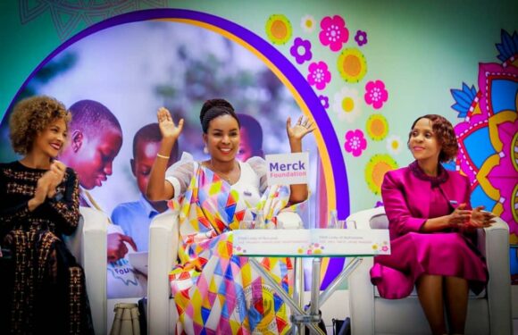 Burundi : La Première Dame à la Conférence Merck à Mumbai, Inde