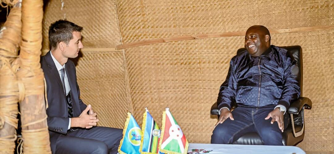 Burundi : Le Président rencontre le FMI à l’enclos sacré du Mwami à Muramvya