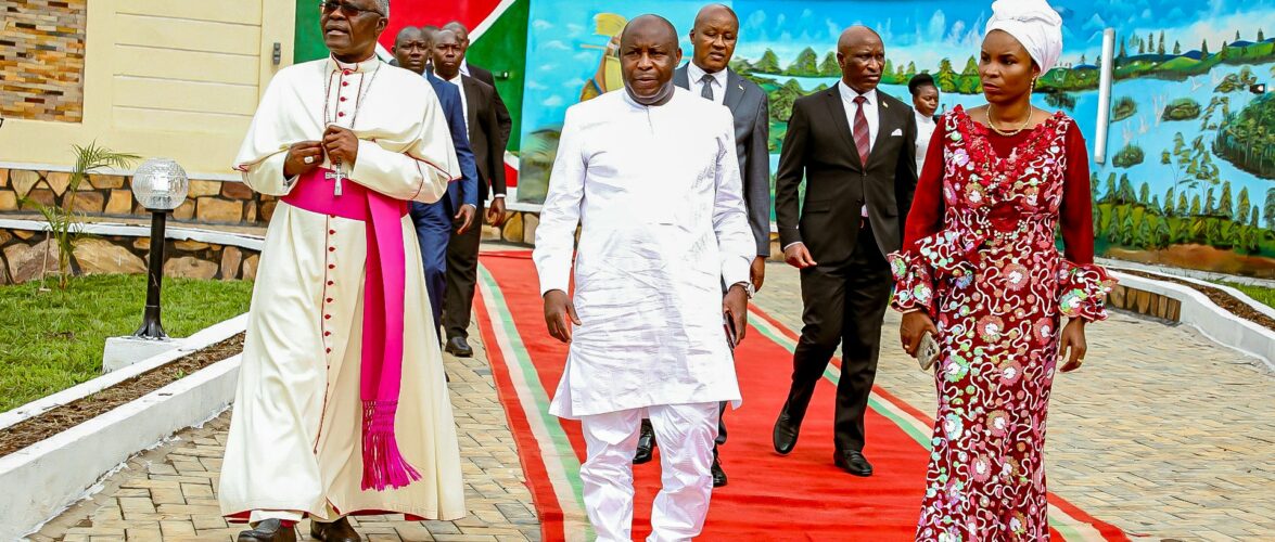 Inauguration par le Président Ndayishimiye d’un Palais Présidentiel à Kirundo