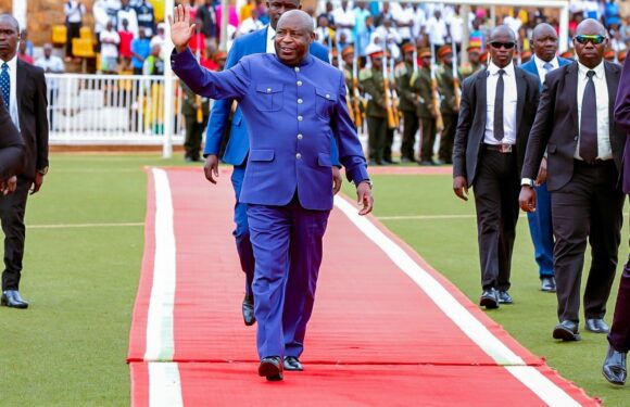 Sous les auspices du Chef de l’Etat, le Burundi célèbre la Journée Mondiale des Enseignants à Muyinga