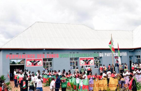 Burundi : 1209 nouveaux militants CNDD-FDD et nouvelles permanences à Gitega