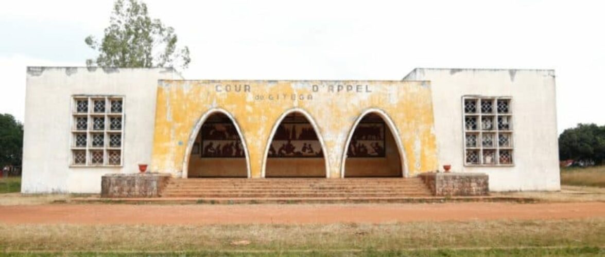 Burundi : Libération de l’accusatrice d’abus sexuels d’un prêtre sur élèves à Gitega.