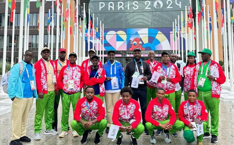 Burundi / France  : Ministre des Sports avec les athlètes aux JO de Paris 2024.