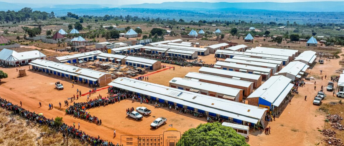 Burundi : Le Président inaugure le marché moderne de Kirehe, Cankuzo.