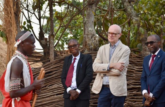 Burundi / Belgique : Visite de Bart Ouvry pour des collaborations culturelles futures