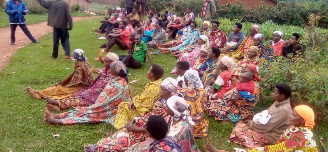 Burundi : CNDD-FDD -Travaux communautaires et préparation électorale en zone Fota, Mwaro.