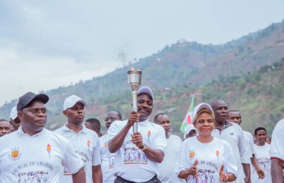 Burundi : Le Flambeau de la Paix accueillie à Rumonge.