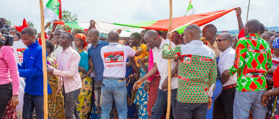 Burundi : 3 500 ex-membres du CNL rejoignent le CNDD-FDD à Mwaro.