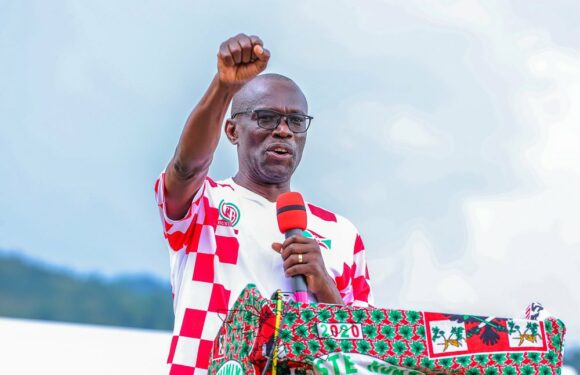 Burundi : Tournée explosive de Ndikuriyo Réverien à Burunga.