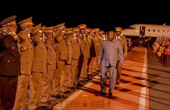 Retour au pays du Président Ndayishimiye après un séjour diplomatique fructueux à Nice.