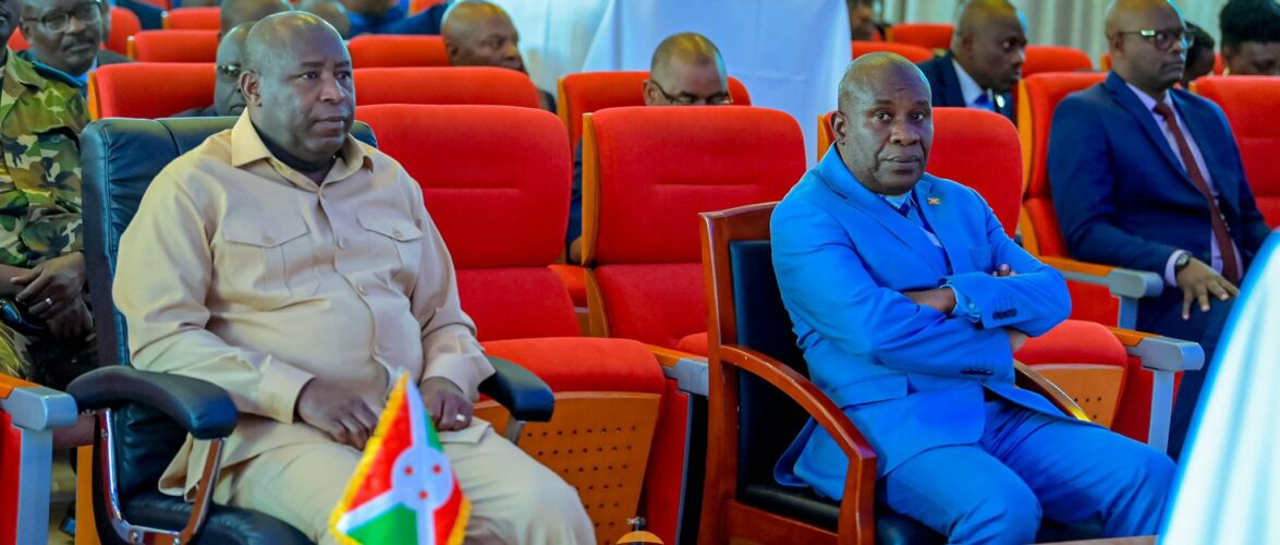 Le Président Ndayishimiye et les parties prenantes dans le processus électoral dans une séance d’évaluation