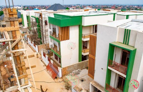 𝐁𝐌𝐁𝐂 𝐆𝐫𝐨𝐮𝐩 𝐭𝐫𝐚𝐧𝐬𝐟𝐨𝐫𝐦𝐞 𝐥𝐞𝐬 𝐫𝐞̂𝐯𝐞𝐬 𝐞𝐧 𝐛𝐞́𝐭𝐨𝐧 𝐯𝐞𝐫𝐭𝐢𝐜𝐚𝐥