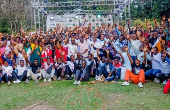 𝗜𝗻𝗸𝗶𝗻𝗴𝗶 𝘇’𝗜𝗺𝗯𝗼𝗻𝗮𝗸𝗮𝘇𝗼𝘇𝗮 𝟮𝟬𝟮𝟱 : 𝗹𝗮 𝗷𝗲𝘂𝗻𝗲𝘀𝘀𝗲 𝗯𝘂𝗿𝘂𝗻𝗱𝗮𝗶𝘀𝗲 𝗮̀ 𝗹’𝗵𝗼𝗻𝗻𝗲𝘂𝗿 𝗹𝗼𝗿𝘀 𝗱𝗲 𝗹𝗮 𝗱𝗲𝗿𝗻𝗶𝗲̀𝗿𝗲 𝗲́𝘁𝗮𝗽𝗲