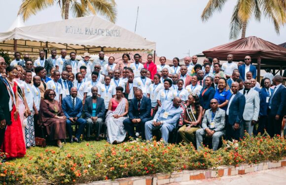 Burundi : Jeunesse, entrepreneuriat, paix régionale et résister au néolibéralisme