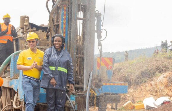 Burundi / Vietnam : Lancement du projet d’eau potable Natwe Duterimbere à Kibimba