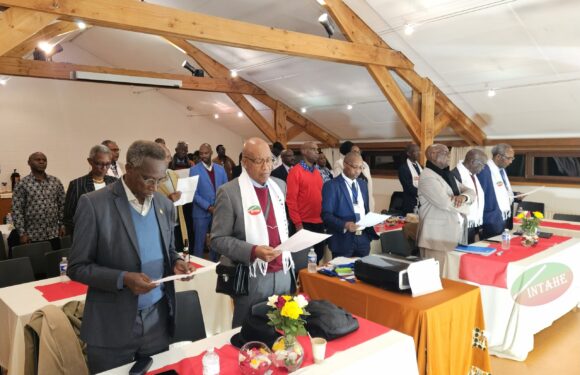 Burundi / Belgique : Le CEB organise un colloque pour réhabiliter l’Ubuntu et l’Ubushingantahe