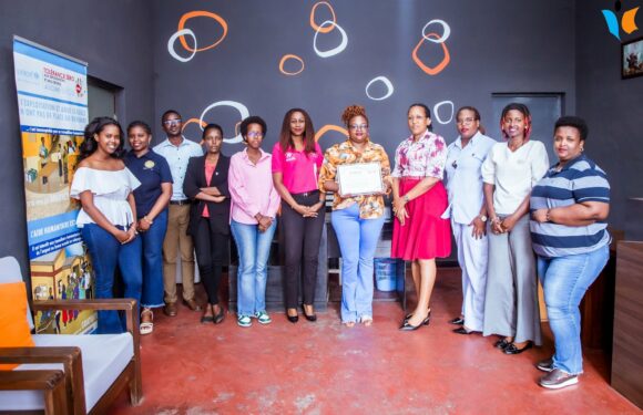 Burundi : Wasili et Jimbere – Femmes d’aujourd’hui, héritières d’une dynastie sacrée