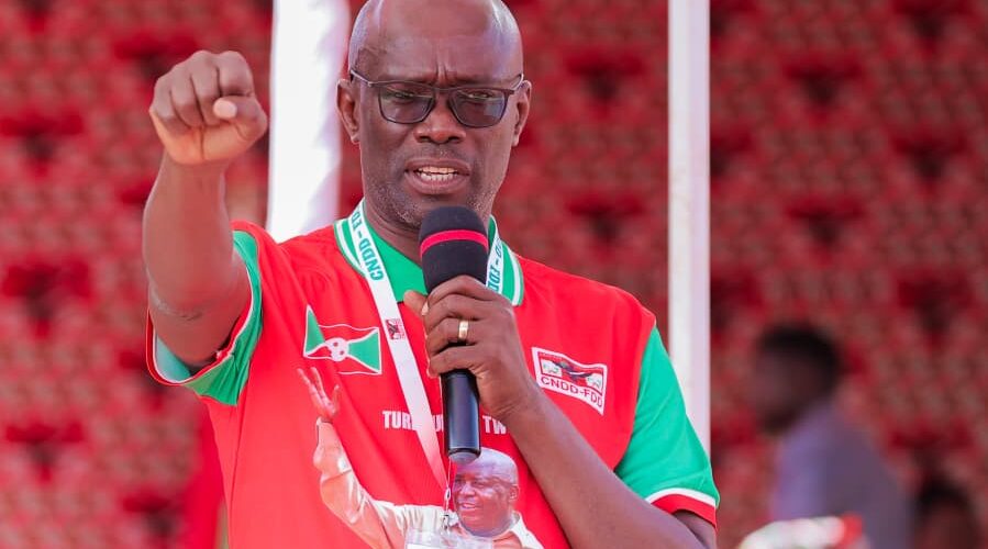 Réélection de l&rsquo;Hon. Révérien Ndikuriyo : le choix politique assumé de la stabilité et de la continuité.