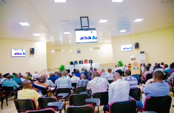 Musongati appelle ses fils et filles à s’unir pour bâtir leur commune suivant la vision du pays