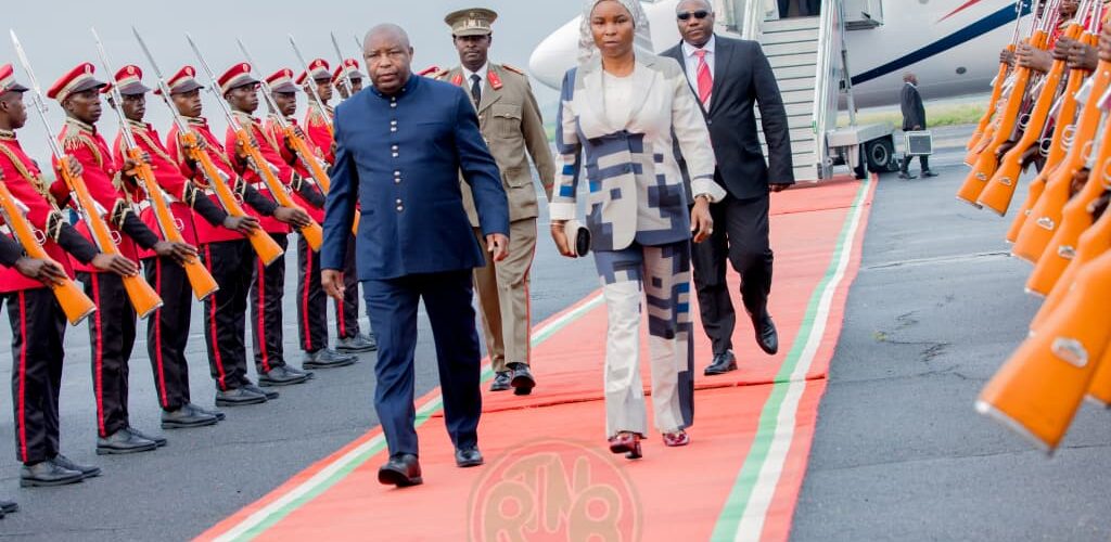 Sommet Dubaï: le Chef de l’État burundais rentre au pays avec promesse de coopération renforcée