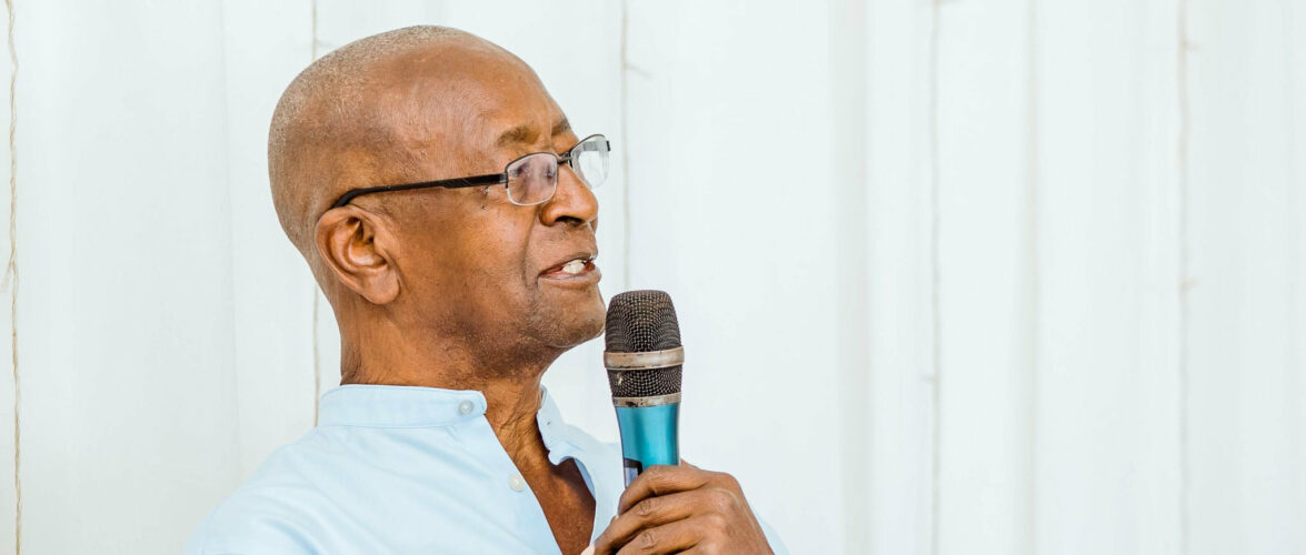 Burundi : Ntabona Adrien yasohoye igitabu ku migani n’agaciro kayo