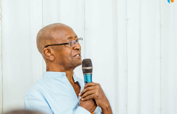 Burundi : Ntabona Adrien yasohoye igitabu ku migani n’agaciro kayo