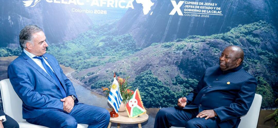 Burundi – Uburundi / Uruguay : Ndayishimiye na Orsi bashaka gukomeza ubufatanye hagati y’ibihugu vyabo
