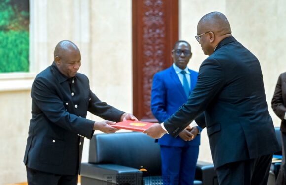 Le Président Ndayishimiye reçoit les lettres de créance de trois nouveaux ambassadeurs
