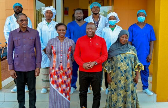 Ouagadougou: le Président Évariste Ndayishimiye soutient l’entrepreneuriat burundais et salue les initiatives de développement local