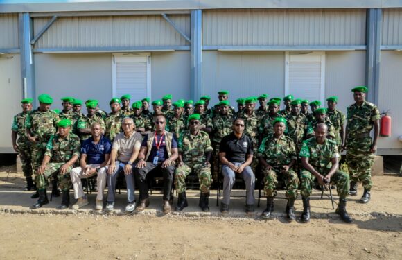 Burundi , Uburundi / Kwivuna abansi – Mpuzamakungu : Abasirikare b’Uburundi bariko barahabwa inyigisho zihanitse muri Somaliya