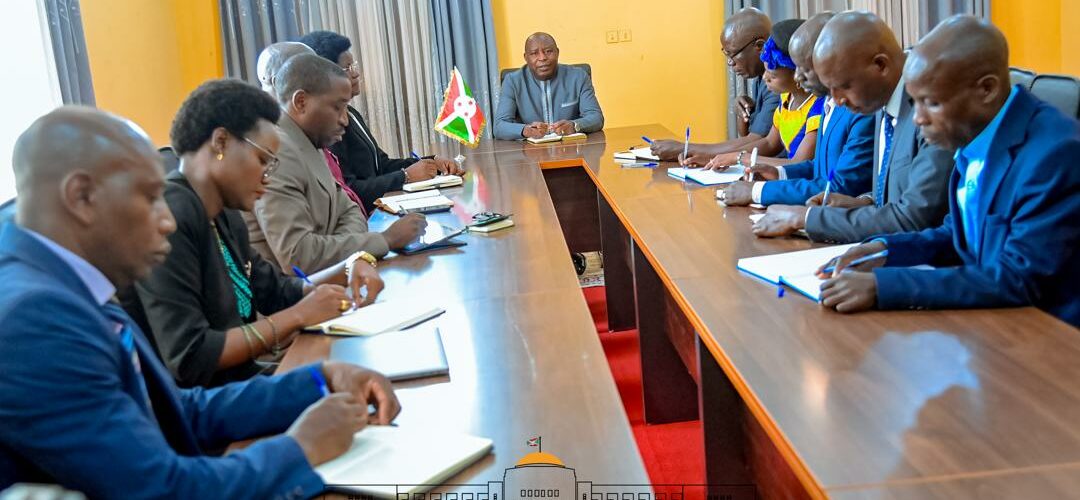 Le Président Ndayishimiye encourage la nouvelle équipe de la SRDI à promouvoir le développement de la riziculture
