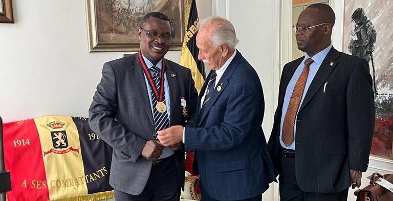 Autopsie d’une polémique : comment les critiques contre l’ambassadeur Thérence Ntahiraja révèlent surtout le malaise diplomatique de Kigali
