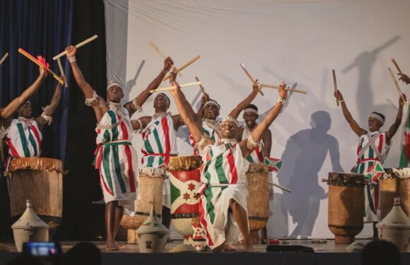 Burundi / Albanie : Vumera Club remporte le Prix Spécial au Festival international de folklore de Vlora