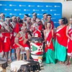 Burundi , Uburundi / Ubufaransa – UNESCO : Vumera Club yaraserukiye Iciwa ry’Ingoma i Paris vumera03