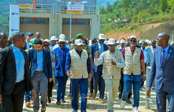 Eau et électricité : le pari gagnant du président NDAYISHIMIYE par le biais du lieutenant-colonel MANIGOMBA pour un Burundi émergent