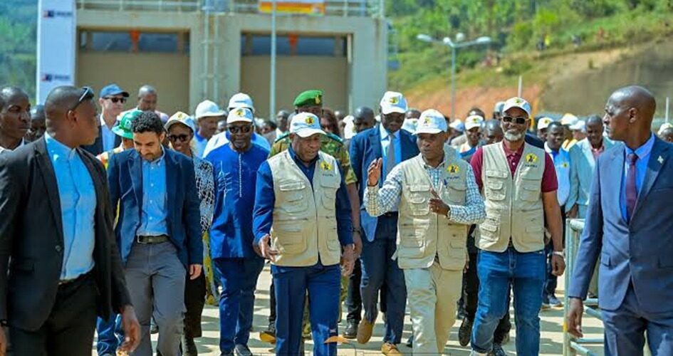 Eau et électricité : le pari gagnant du président NDAYISHIMIYE par le biais du lieutenant-colonel MANIGOMBA pour un Burundi émergent