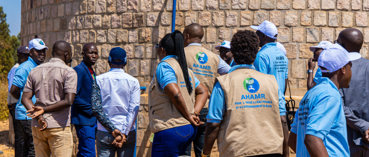 Makamba : plus de 50 000 bénéficiaires de l’eau potable, les autorités exigent la fin des raccordements clandestins