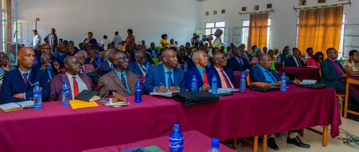 Burundi , Uburundi / Colonialité : CVR n’amadini imbere y’igikoresho c’ivangura cavuye mu bukoloni