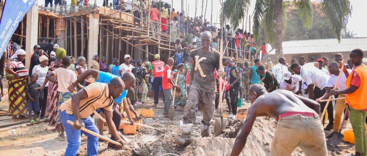 Burundi : Bene Samuragwa investit 35,5 millions BIF dans une école à Rumonge