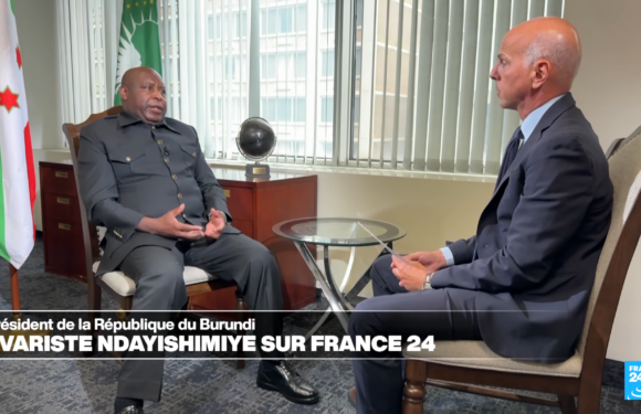Burundi : Ndayishimiye évoque la menace du Rwanda et l’accueil de migrants transférés par les USA