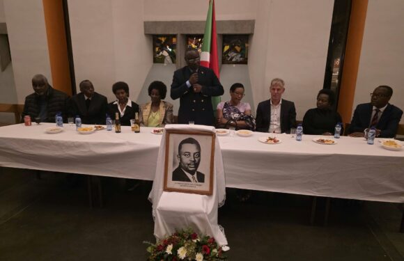 Burundi / Belgique : La diaspora commémore le 65ème anniversaire de l’assassinat du Muganwa Rwagasore Louis